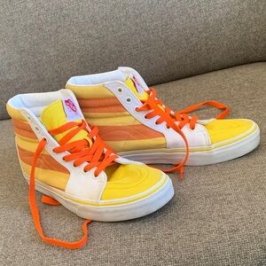 Unisex Vans Off The Wall High-Top Skateboard Shoes Men’s 7 Women’s 8.5